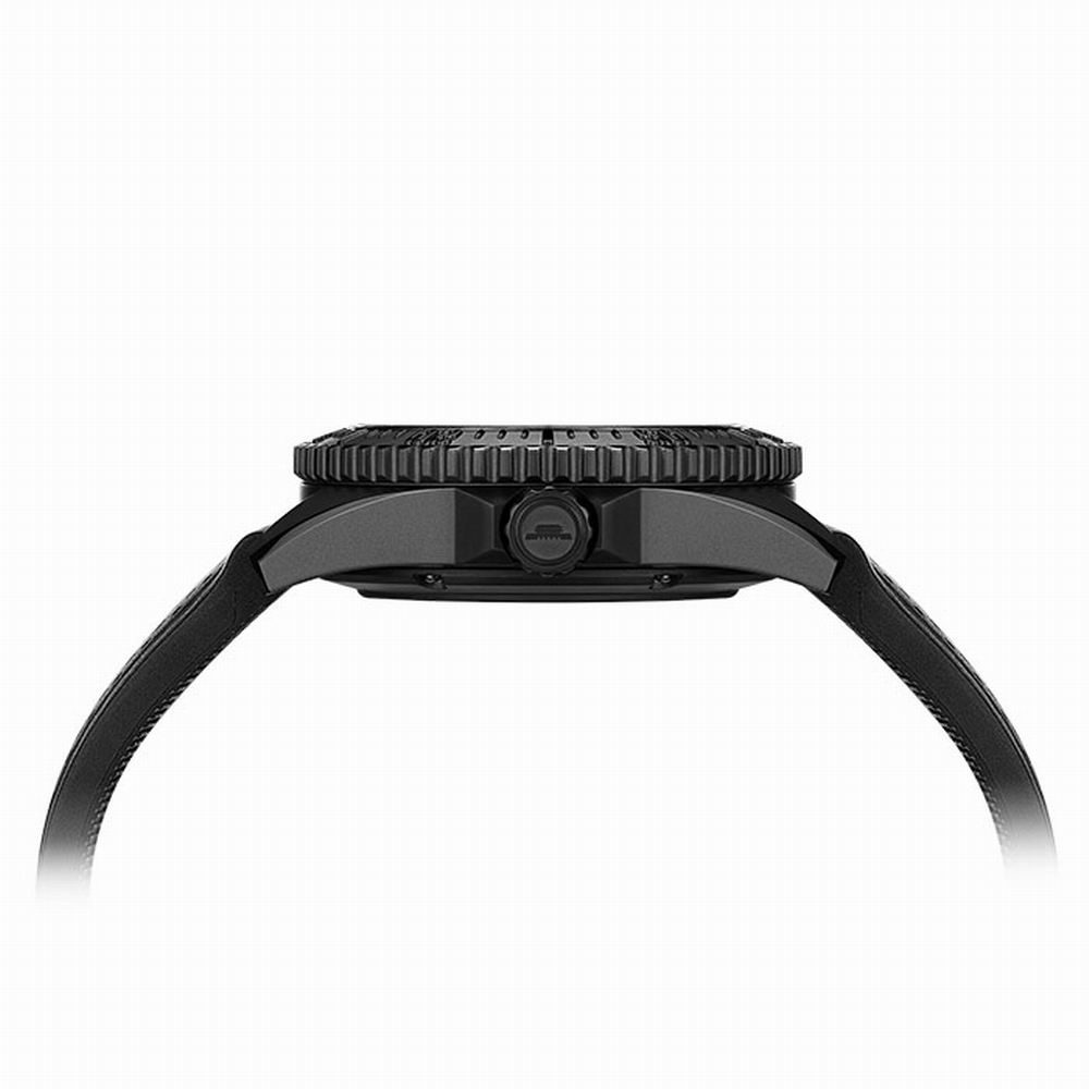 Beijing Dark Black Diver 200M  – Luxury Watch China Bewertung und Preis