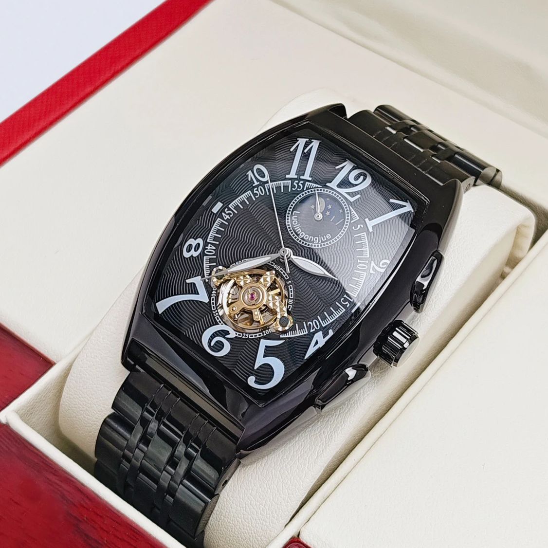 Top-Tier-Luxus-Tonnenförmige m – Luxury Watch Tier Bewertung und Preis
