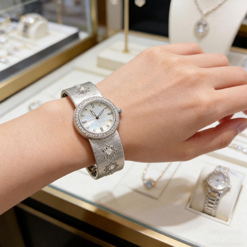 Cameo Hochwertige Verarbeitung – Luxury Watch Drawing Bewertung und Preis
